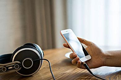 《海绵宝宝：宇宙摇摆》实机游玩演示亮相科隆展